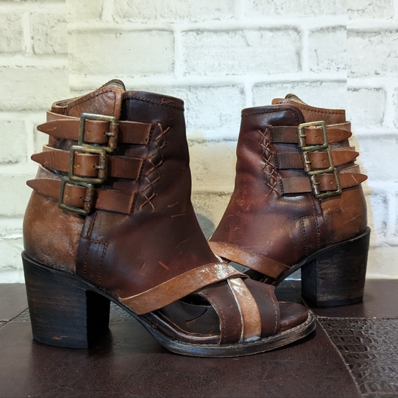 FreeBird RARE Peru Leather Ankle Bootie size 6 - Picture 12 of 15